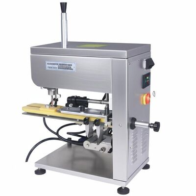 Seamer Makine 110V220V elektrikli voltajlı, sürekli ambalajlama işlemleri için uygun otomatik dikiş makinesi