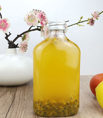 0,35 Litre Kapaklı Tek Kullanımlık İçme Şişeleri Plastik Smoothie Şişeleri